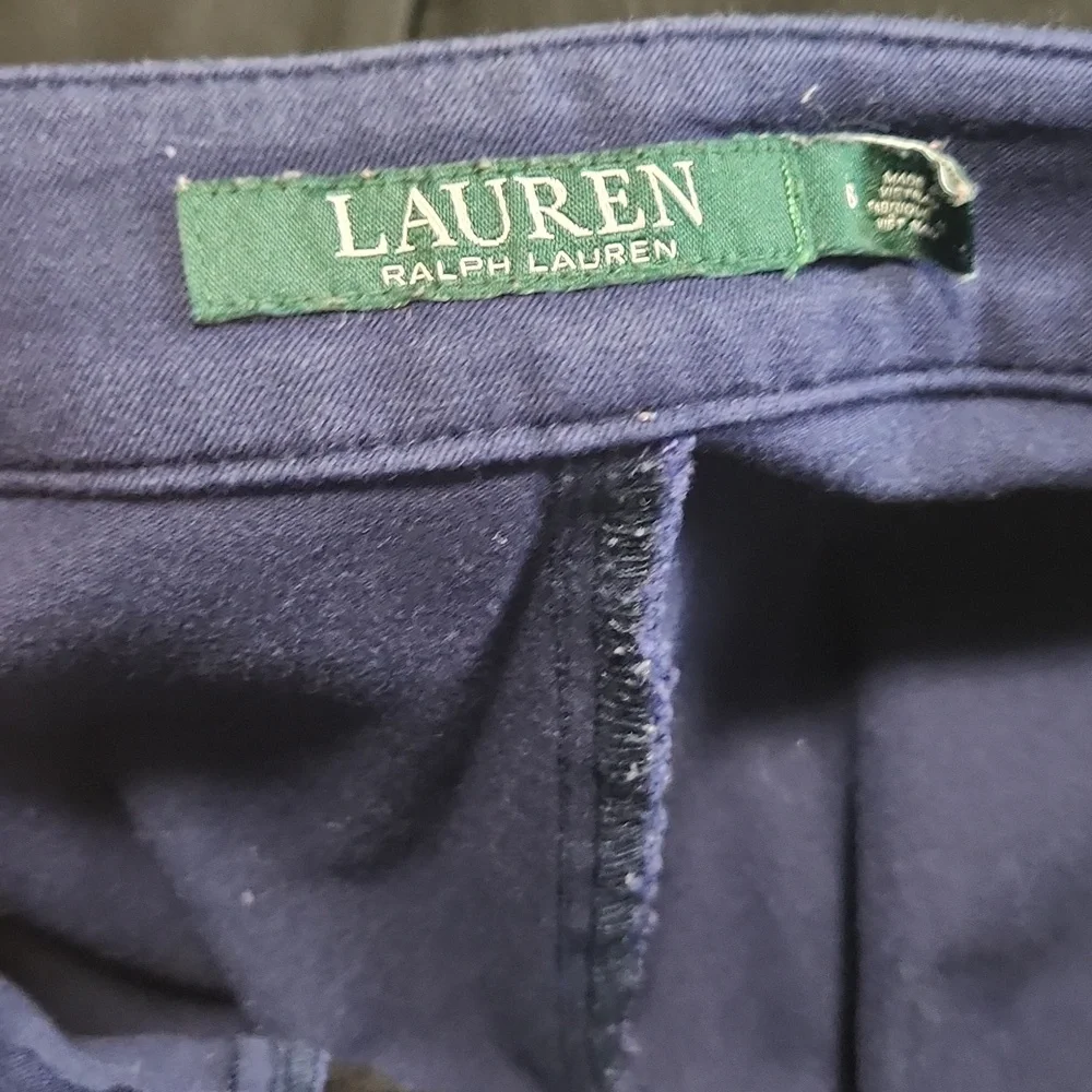 Capris - Picture 3 of 3